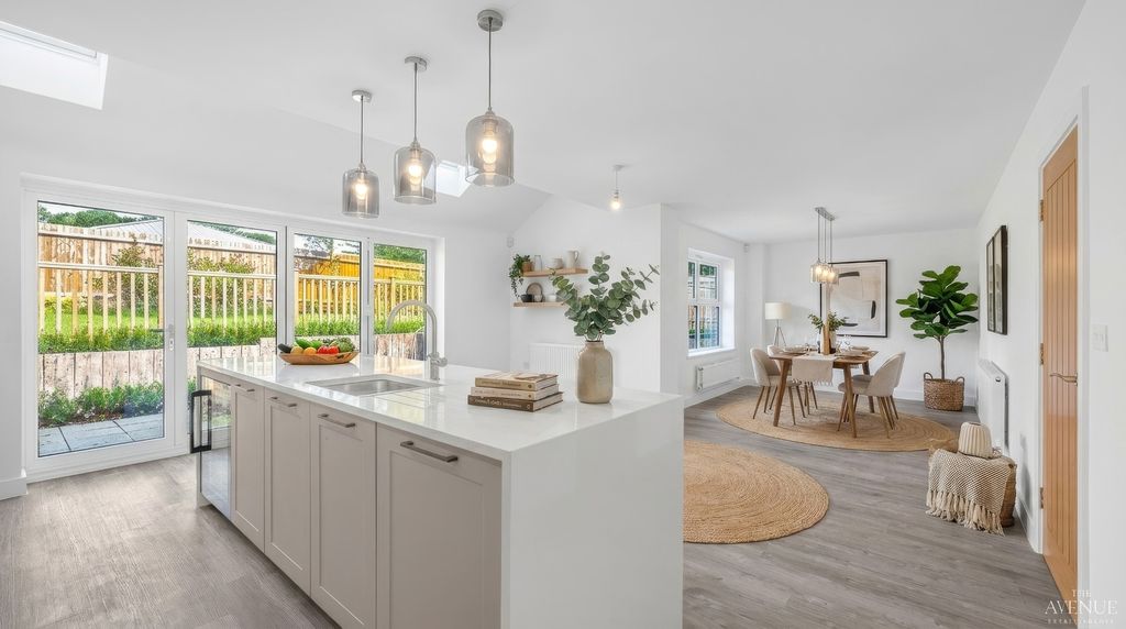 Property photo 2 of 47 5268603