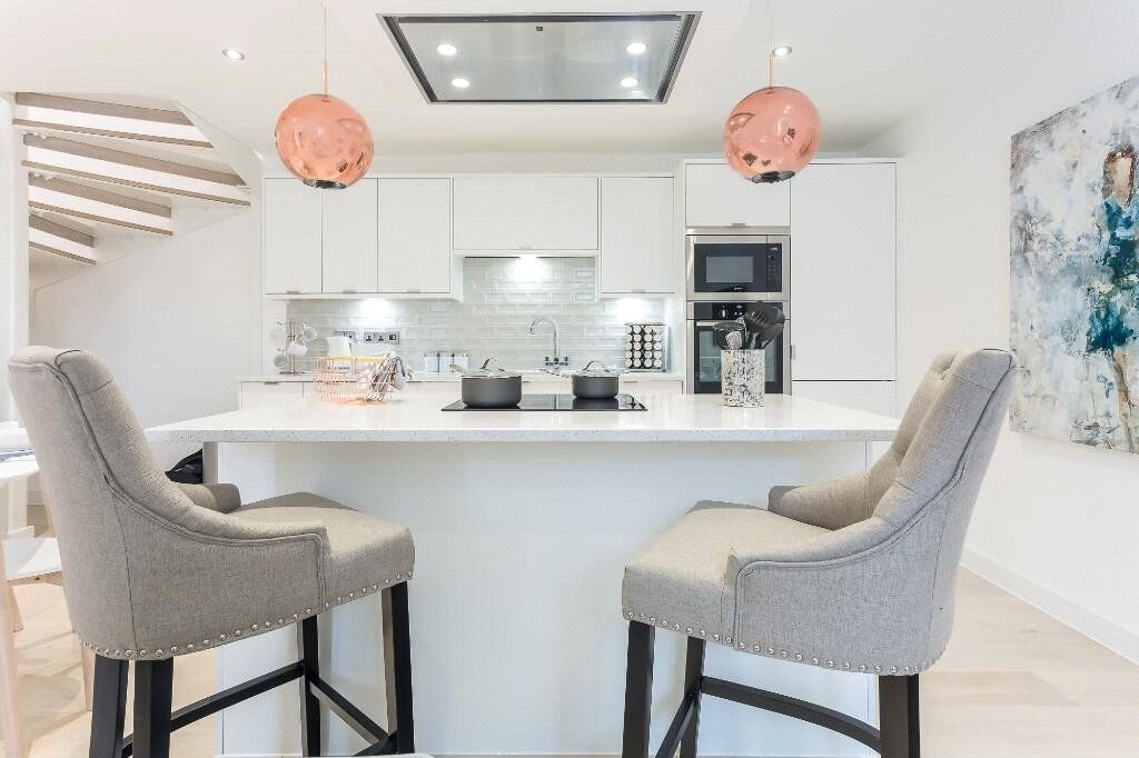 Property photo 2 of 16 Picture No. 14