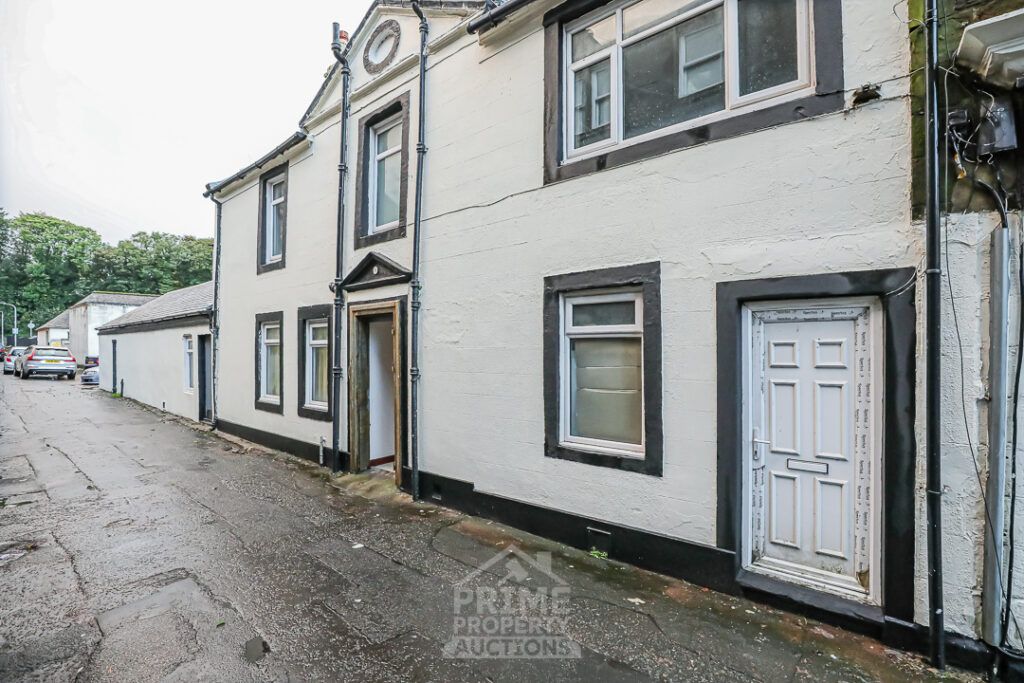 Property photo 2 of 41