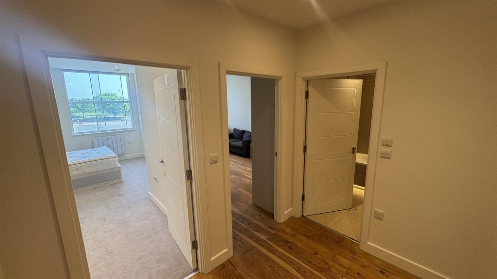 Property photo 3 of 6 Img_1315.Jpg