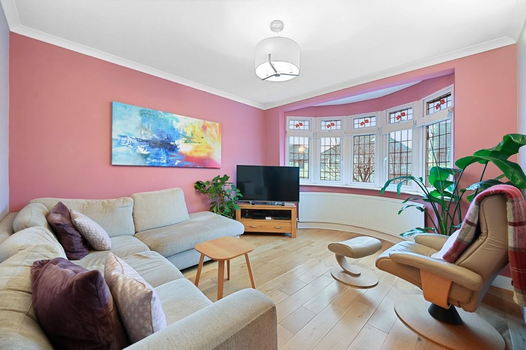 Property photo 2 of 13