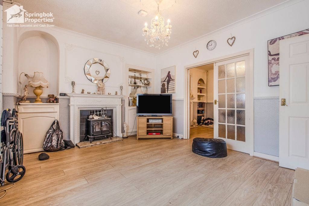 Property photo 2 of 19 Image 1