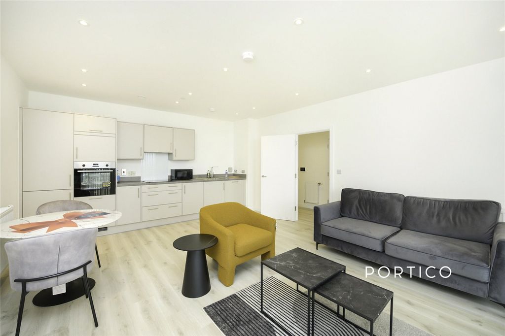 Property photo 1 of 10 Picture No. 06