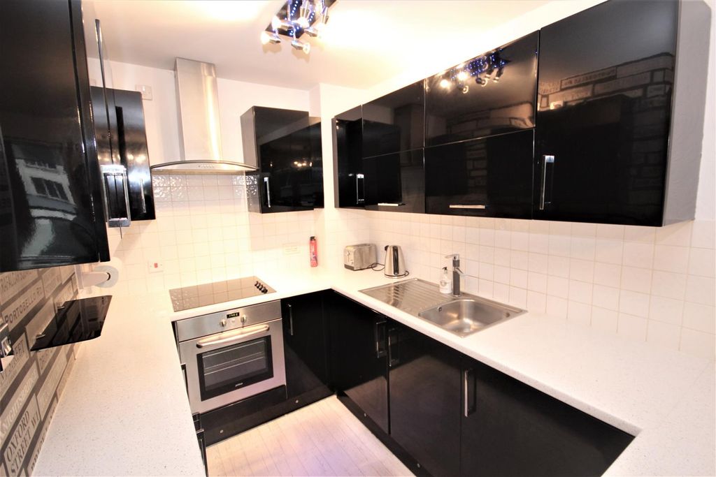 Property photo 2 of 7 Property Photo