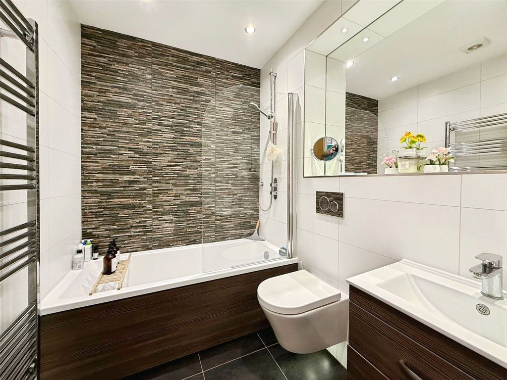 Property photo 3 of 11 Picture No. 04