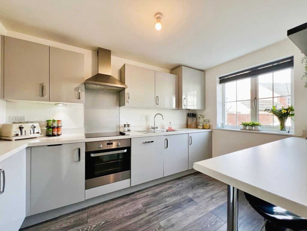 Property photo 2 of 15 c2Fed49d-Img_5504.Jpeg