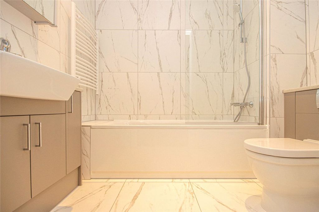 Property photo 2 of 5 Bathroom