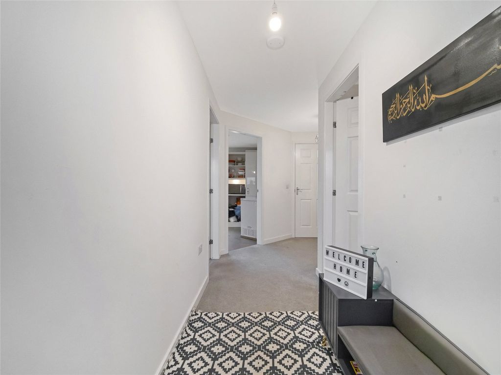 Property photo 2 of 19 Picture No. 02