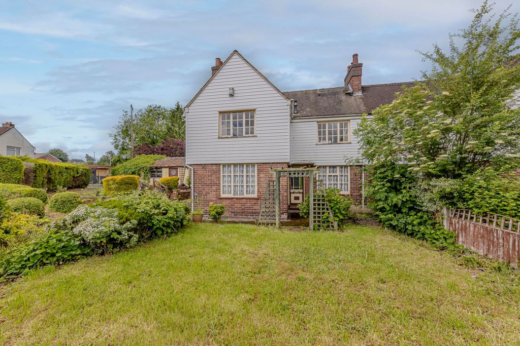 Property photo 1 of 27