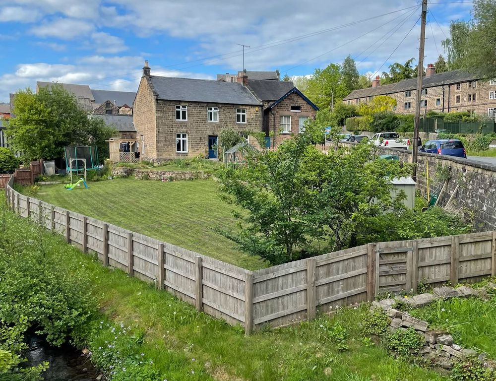 Property photo 2 of 12
