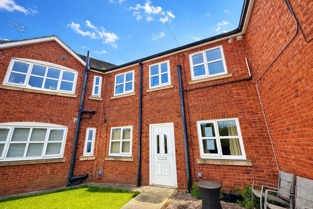 Property photo 1 of 17 E010B603-Babf-4Be9-Afbb-A16De2Fd2669.Png