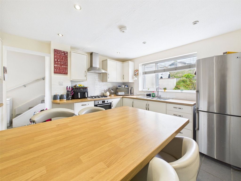 Property photo 3 of 16 Picture No. 04