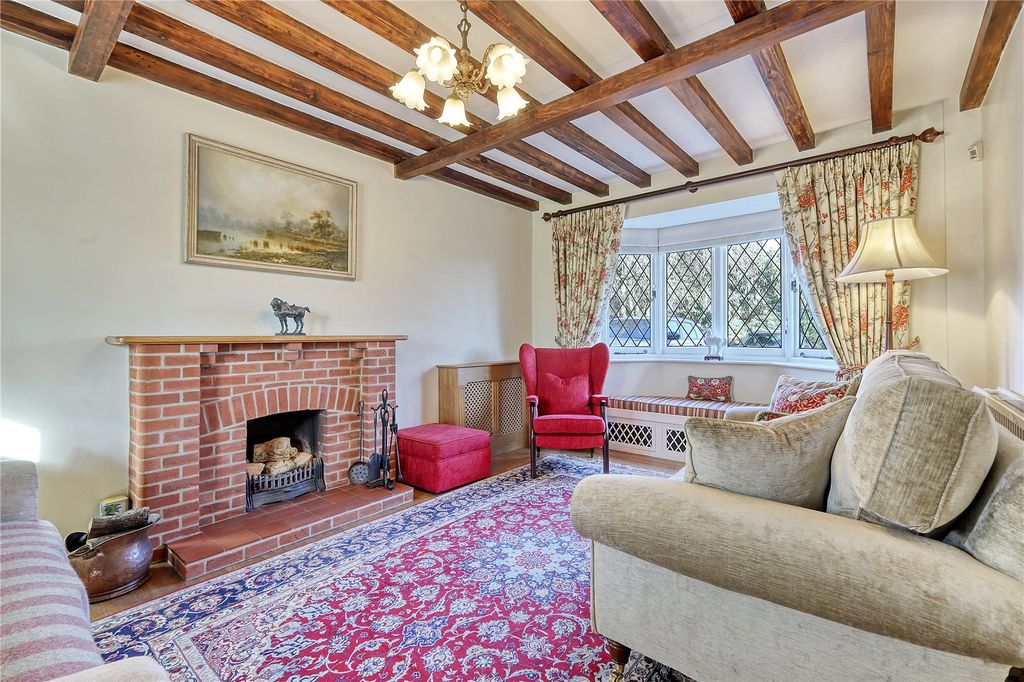 Property photo 3 of 20 Sitting Room