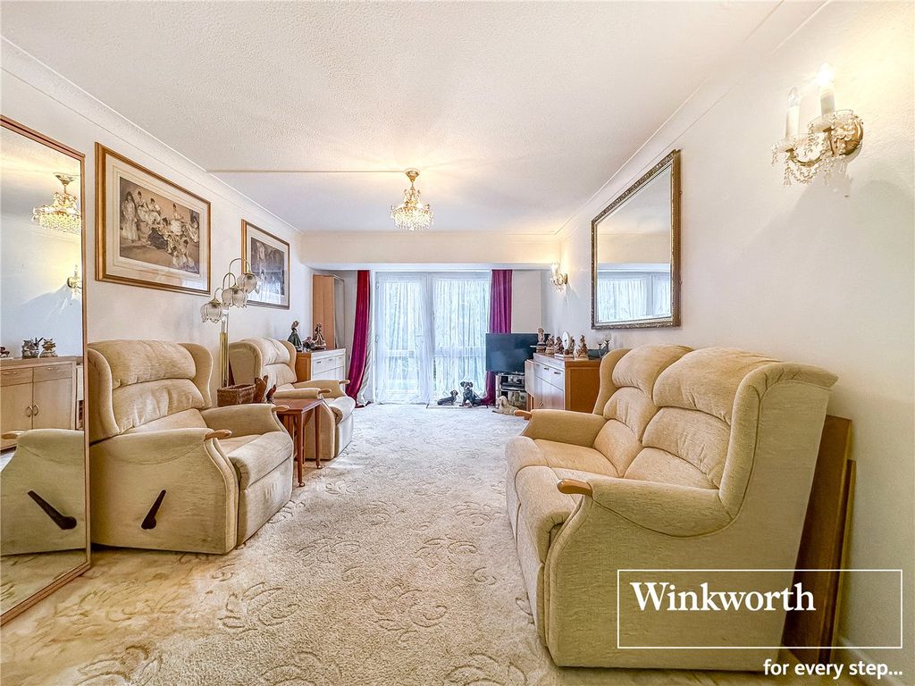 Property photo 3 of 9 Picture No. 07