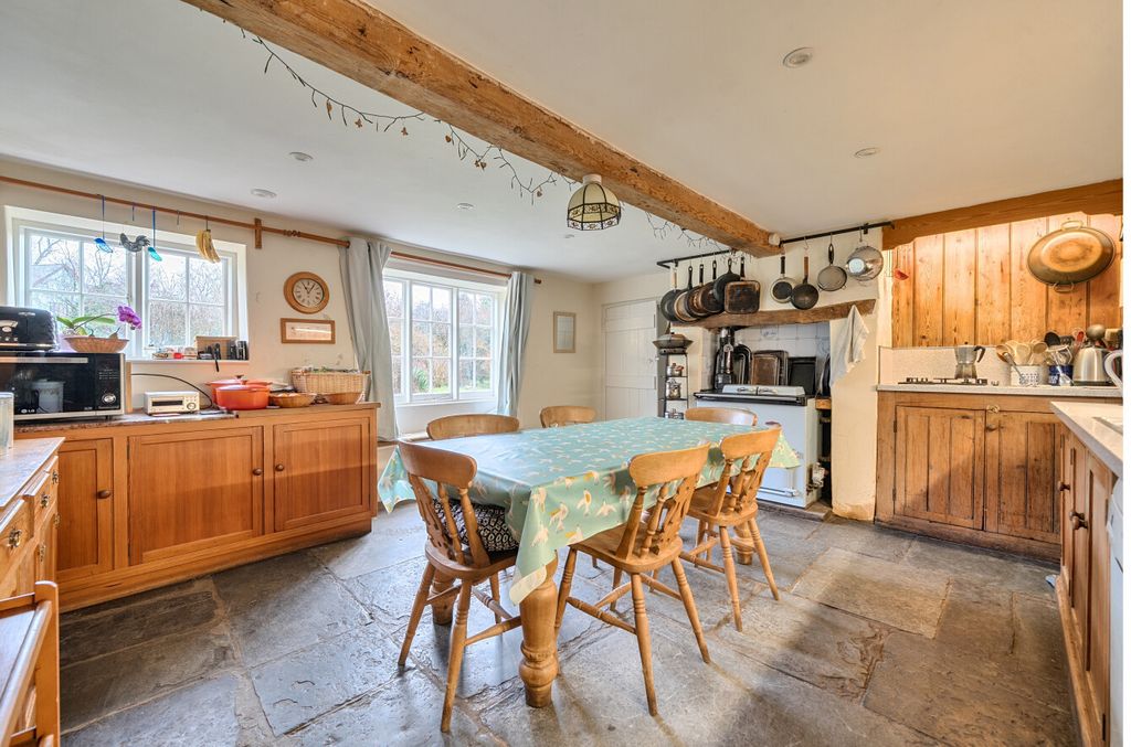 Property photo 2 of 19 Picture 2