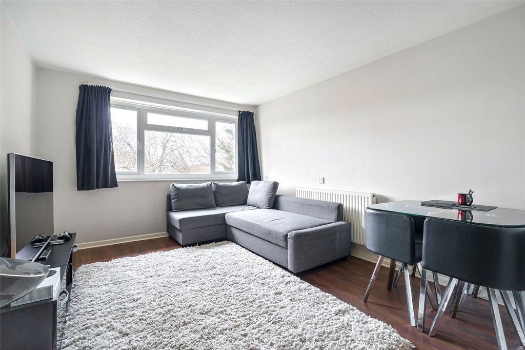 Property photo 2 of 7 Picture No. 01