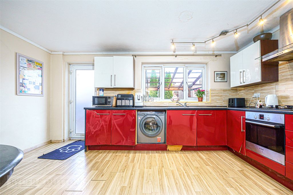 Property photo 2 of 21 Kitchen Diner