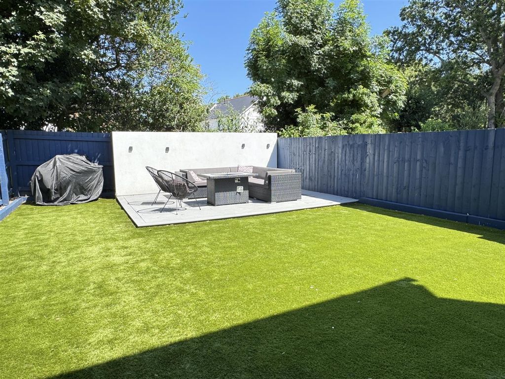 Property photo 2 of 23 Rear Garden