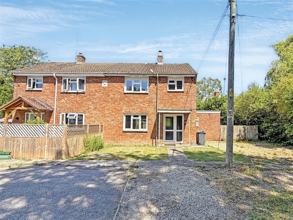 Property photo 1 of 11