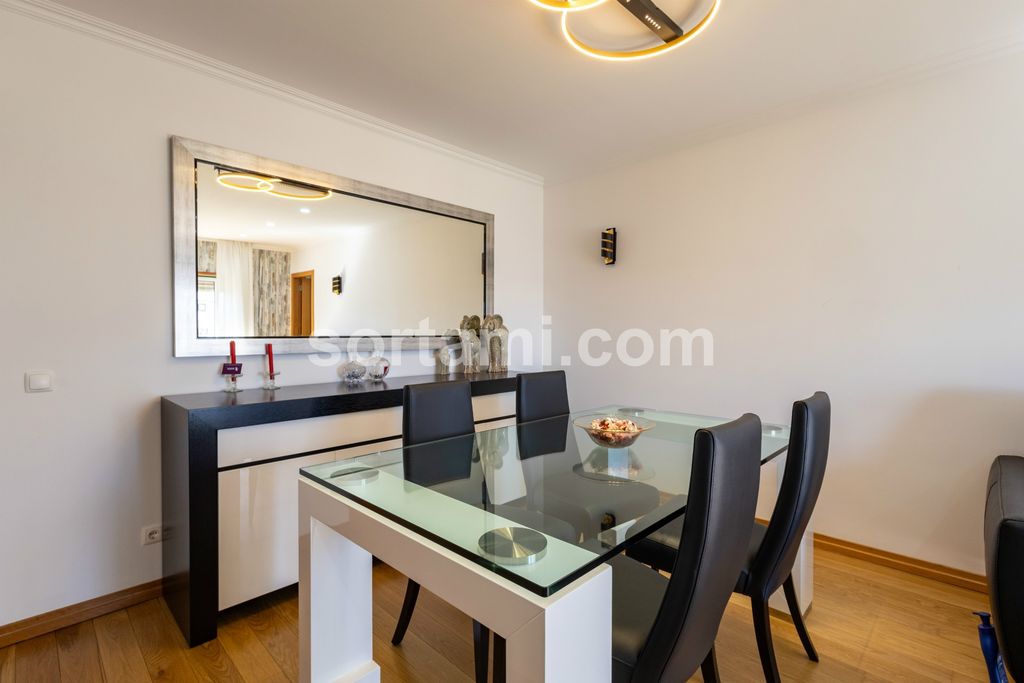 Property photo 3 of 26