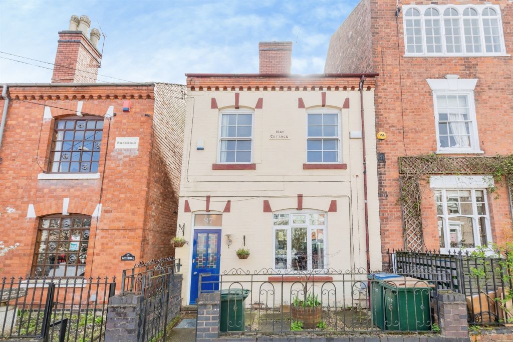 Property photo 1 of 16