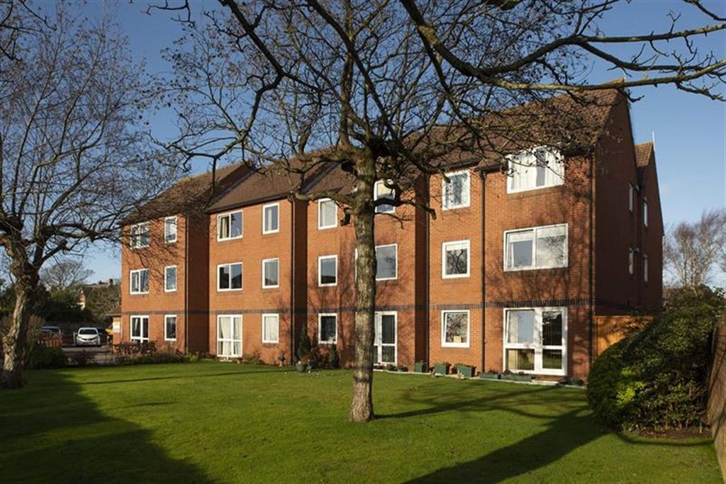 Property photo 1 of 12 (Main)