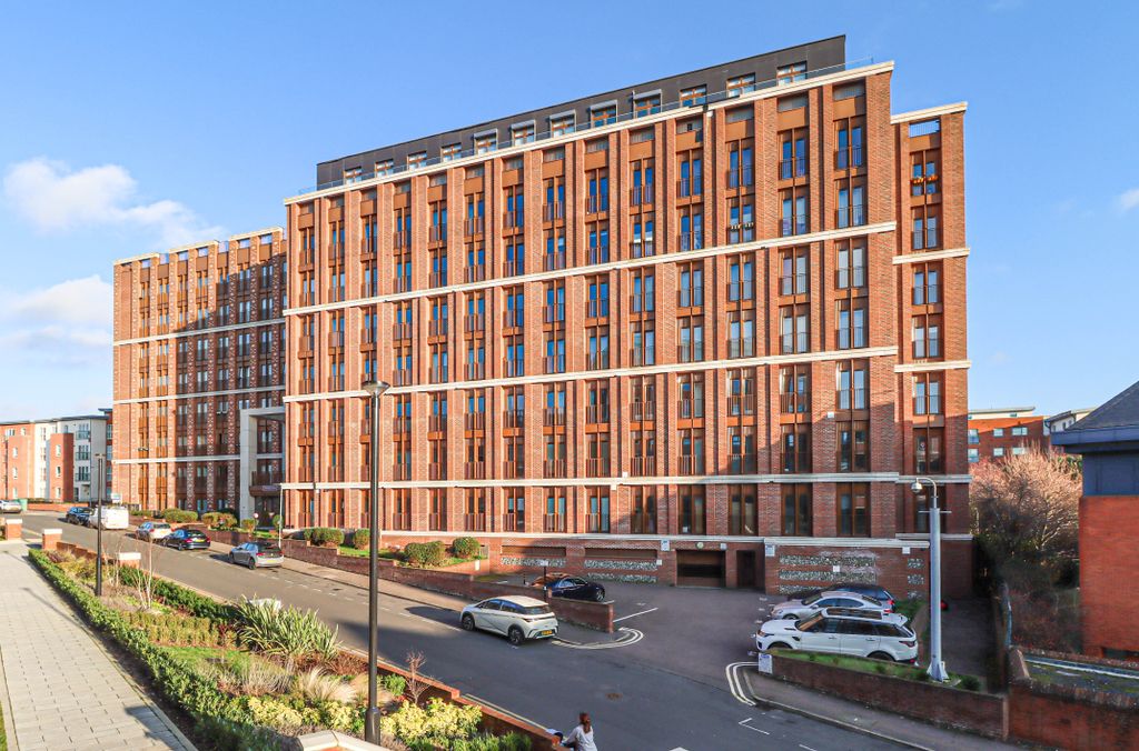 Property photo 1 of 16 Front Image