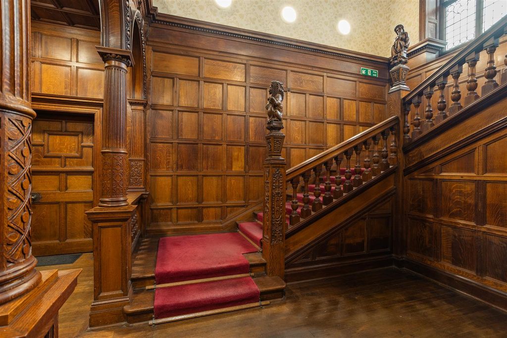 Property photo 2 of 46 Apt_11_Aldersyde_House_4.Jpg