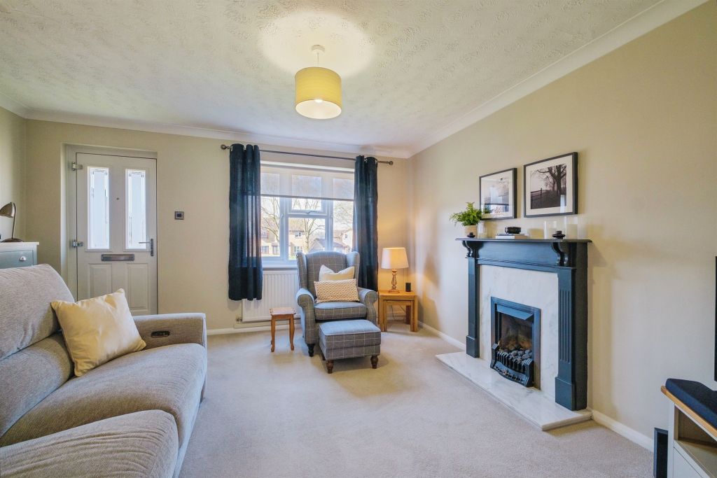 Property photo 2 of 16