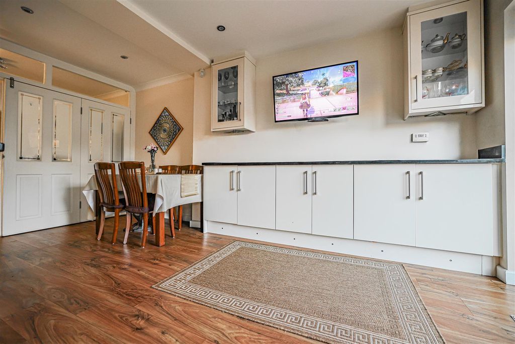 Property photo 3 of 31 980A0348-1.Jpg