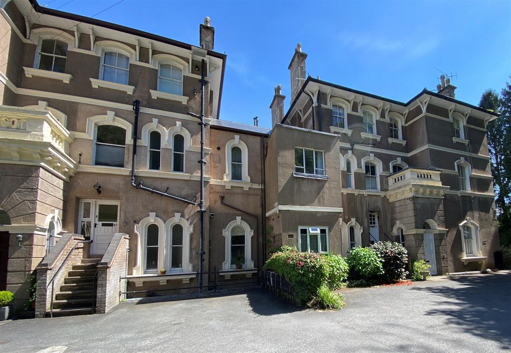 Property photo 1 of 13 Southgrove.Jpg