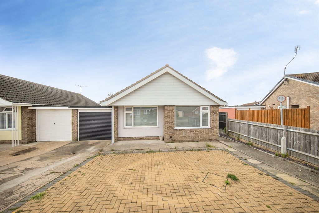 Property photo 1 of 15