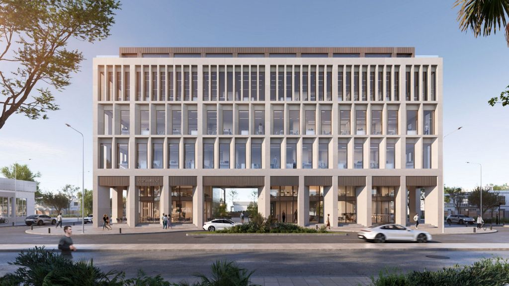 Property photo 1 of 11