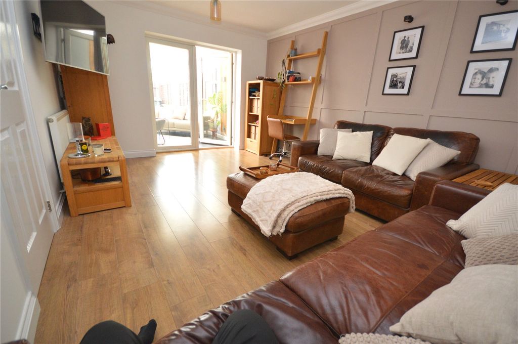 Property photo 2 of 13 Picture No. 07
