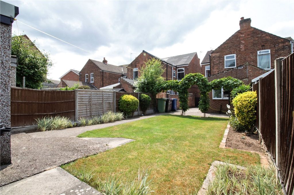 Property photo 2 of 18 Picture No. 02