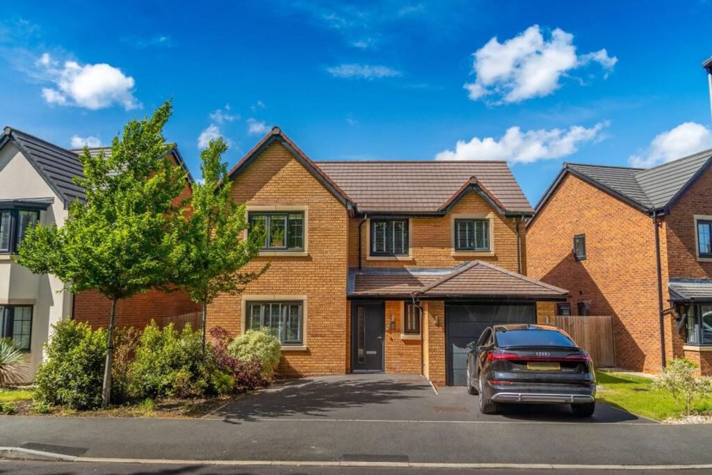 Property photo 1 of 34