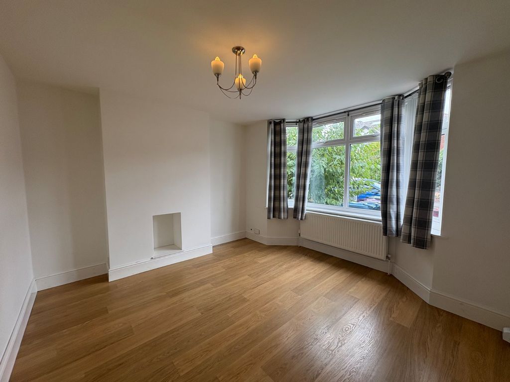 Property photo 2 of 14 Picture No. 02