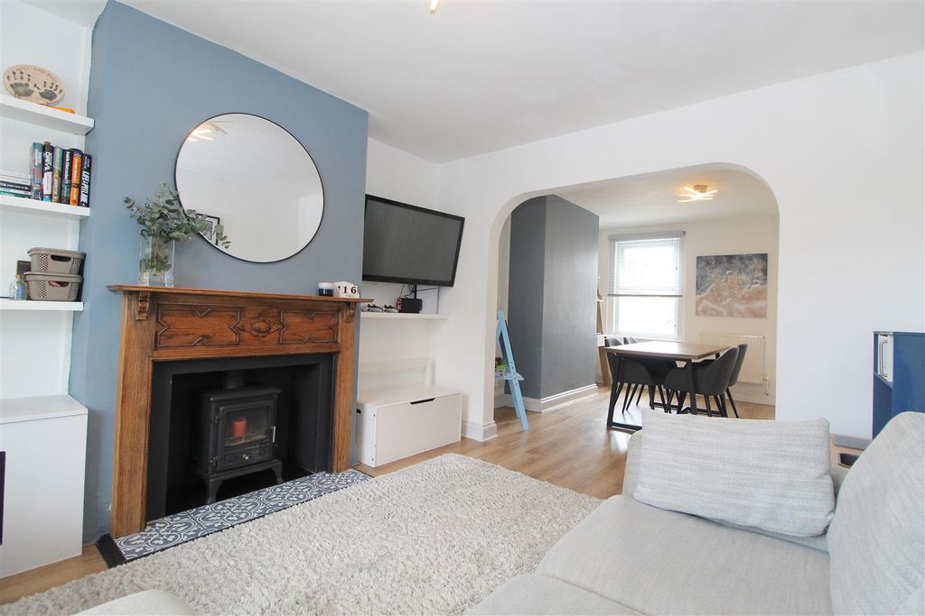 Property photo 3 of 12 Img_2686.Jpg