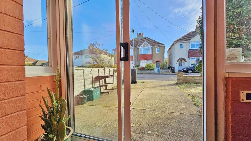 Property photo 3 of 22