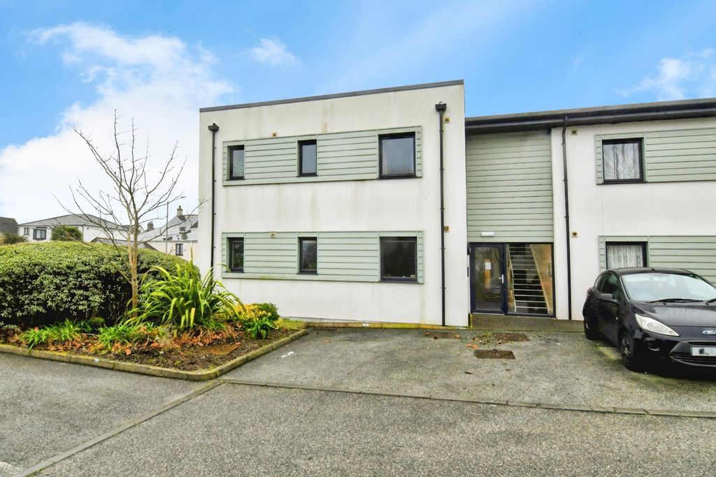 Property photo 2 of 13 Pbox-Img.Jpg