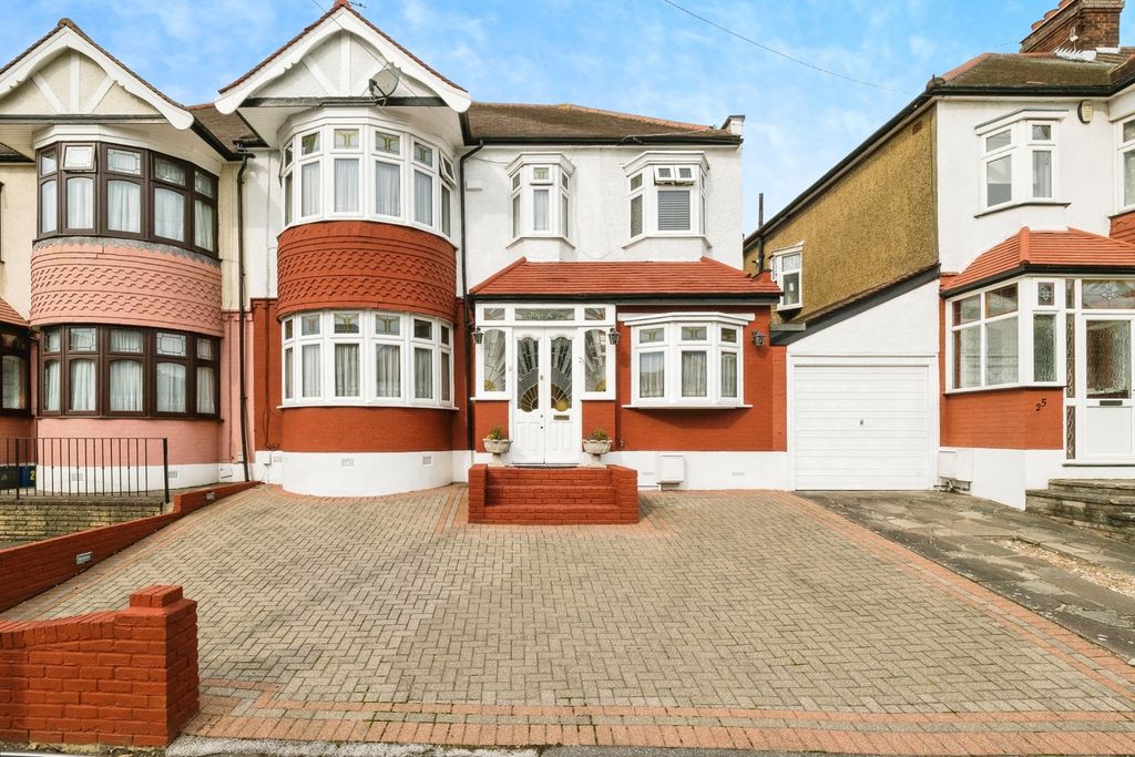 Property photo 1 of 17 Photo