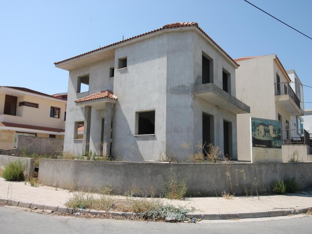 Property photo 1 of 5