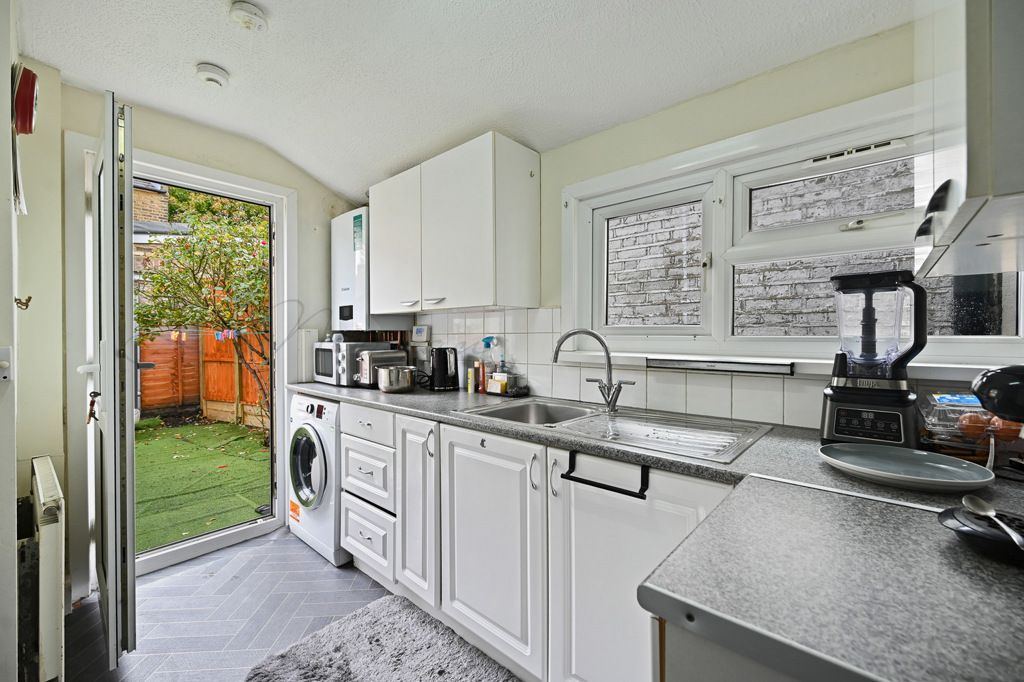 Property photo 1 of 12 Jpg