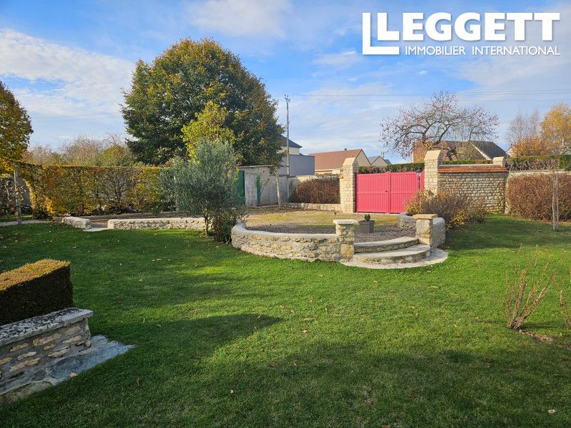 Property photo 3 of 10