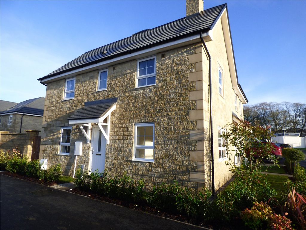 Property photo 1 of 25 Front External