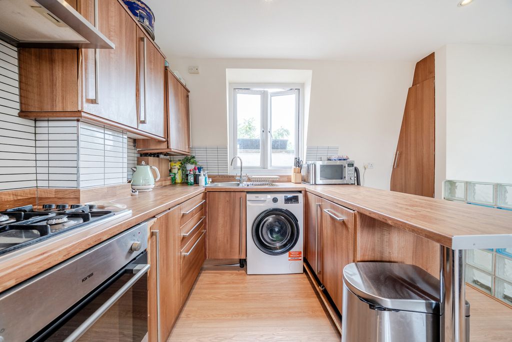Property photo 1 of 15 Kitchen