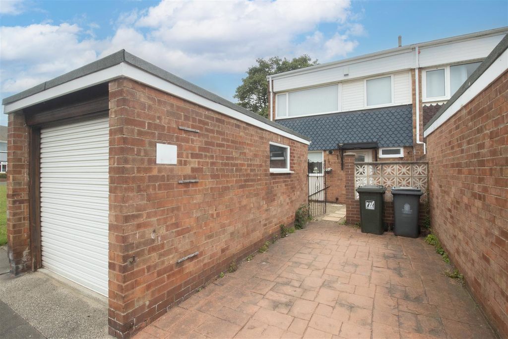 Property photo 2 of 14 Front External