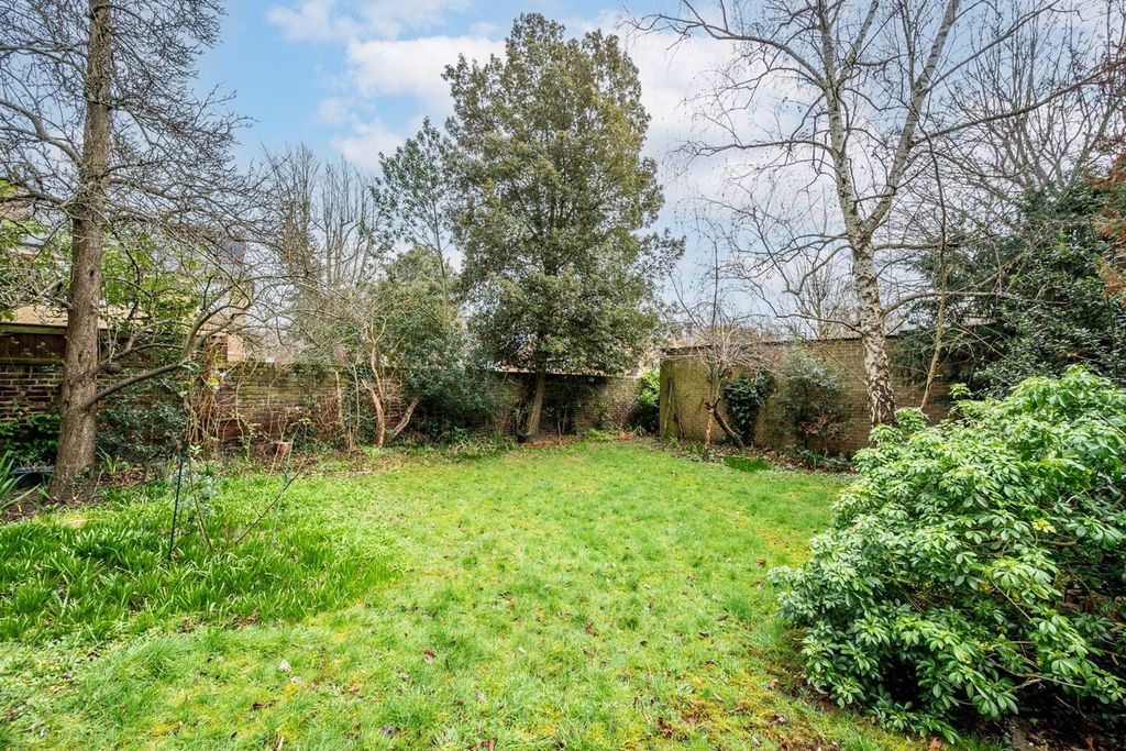 Property photo 3 of 5