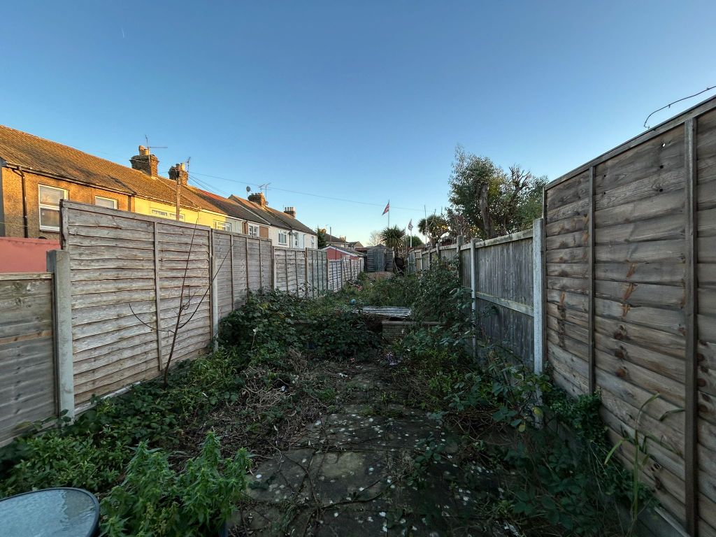 Property photo 3 of 9