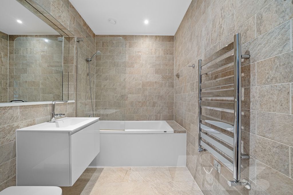 Property photo 2 of 16 Photo 2